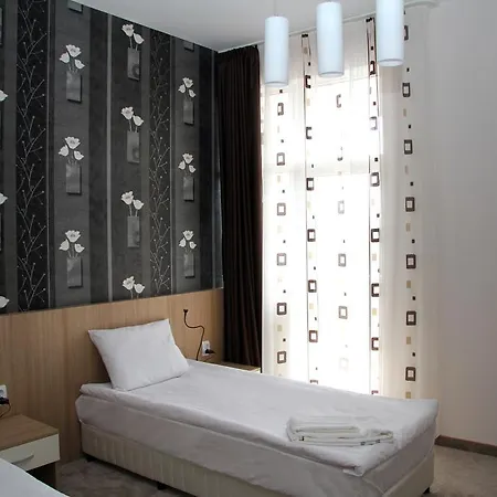 Sky Хотел Велико Търново